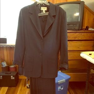 Eddie Bauer Pant Suit